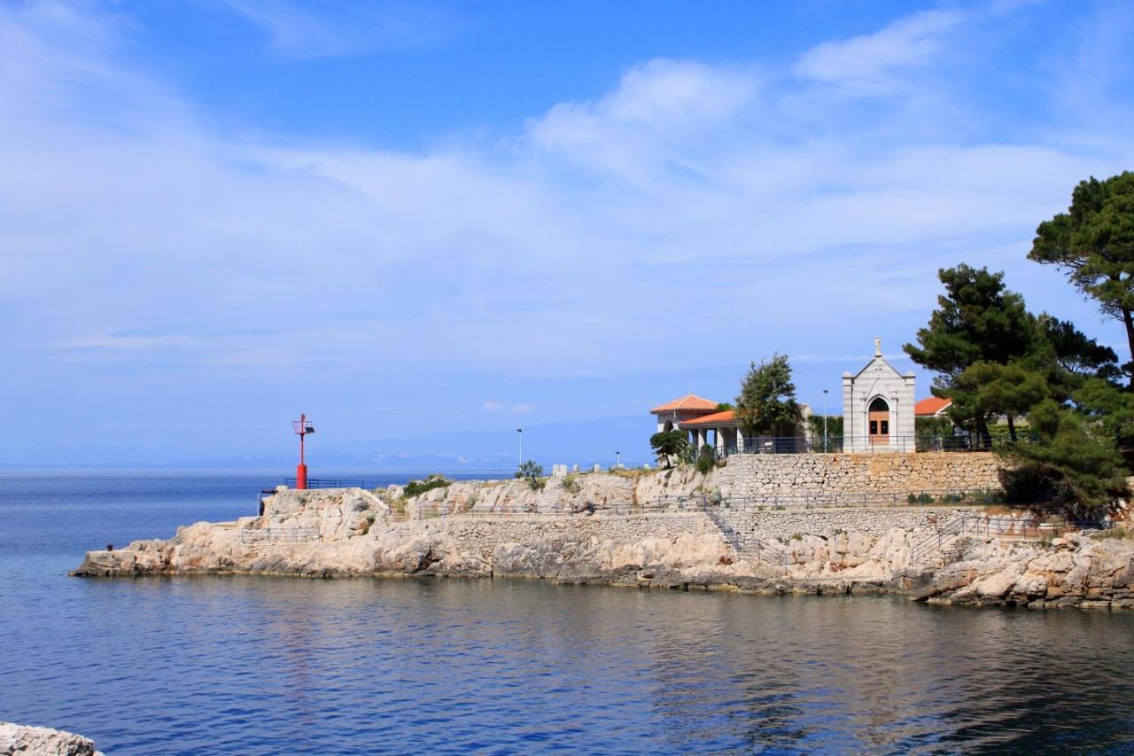 Apartments By The Sea Veli Losinj, Losinj - 19196 מראה חיצוני תמונה
