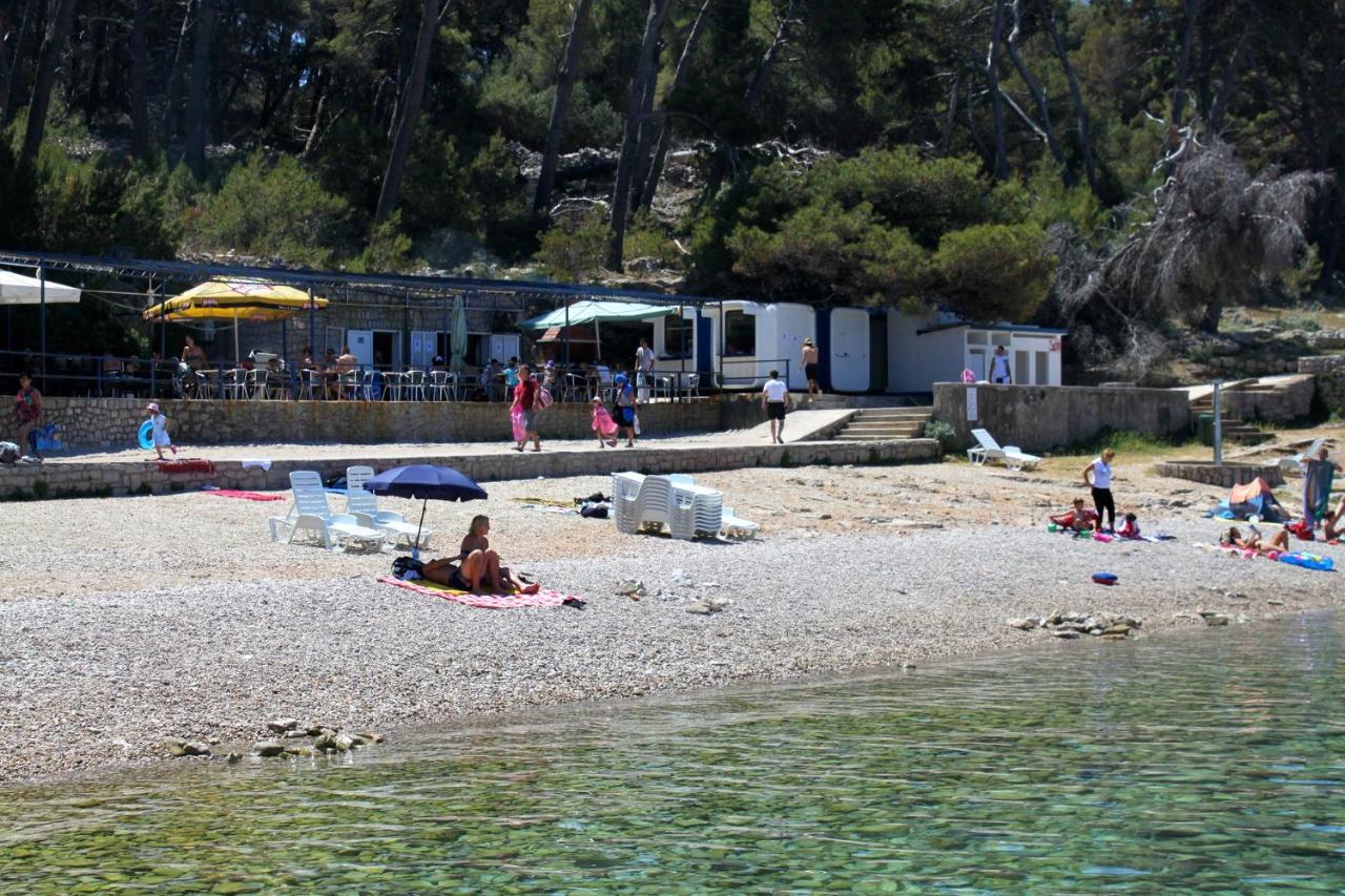 Apartments By The Sea Veli Losinj, Losinj - 19196 מראה חיצוני תמונה