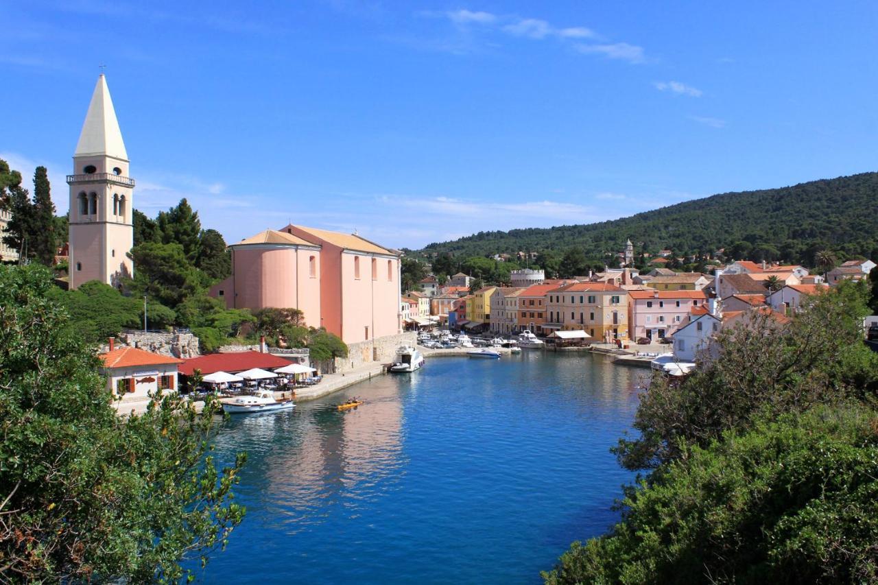 Apartments By The Sea Veli Losinj, Losinj - 19196 מראה חיצוני תמונה
