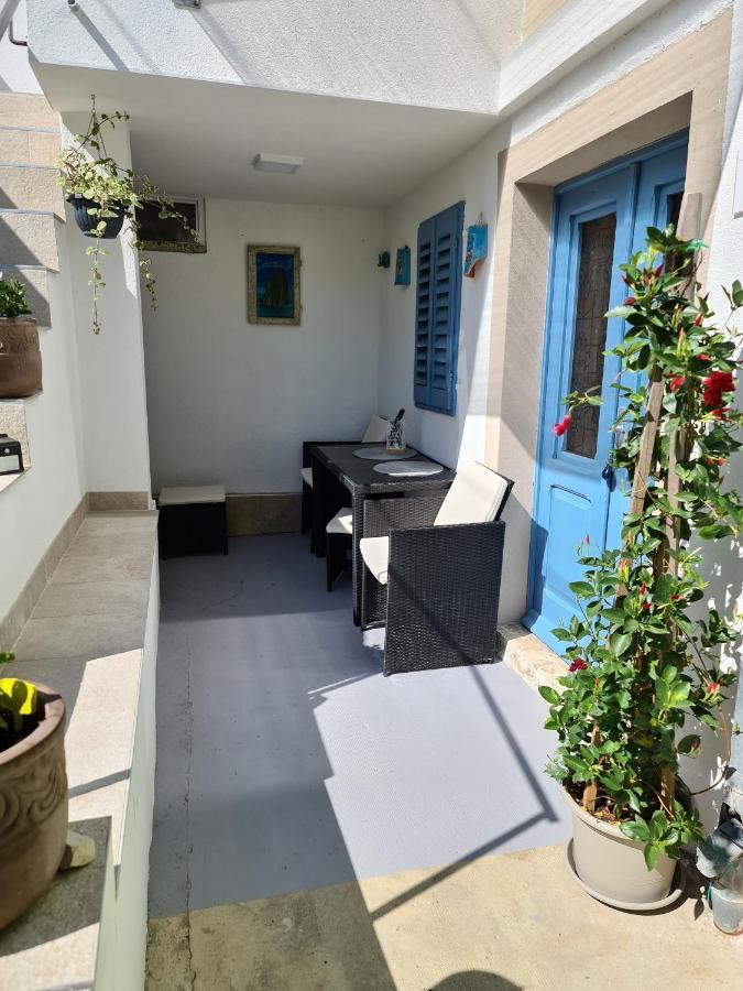 Apartments By The Sea Veli Losinj, Losinj - 19196 מראה חיצוני תמונה